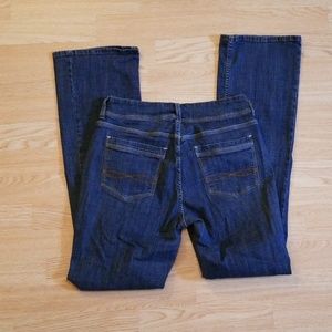 Riders by Lee
Mid-Rise Boot Cut 10L